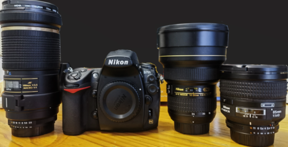 Nikon-D700-LensS.png